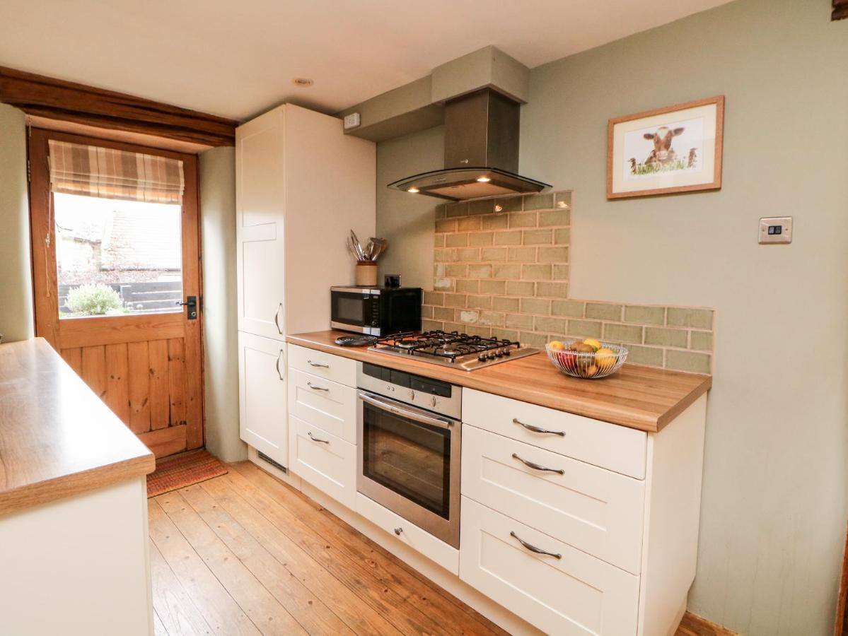 Kempshill Cottage ไทดส์เวลล์ ภายนอก รูปภาพ